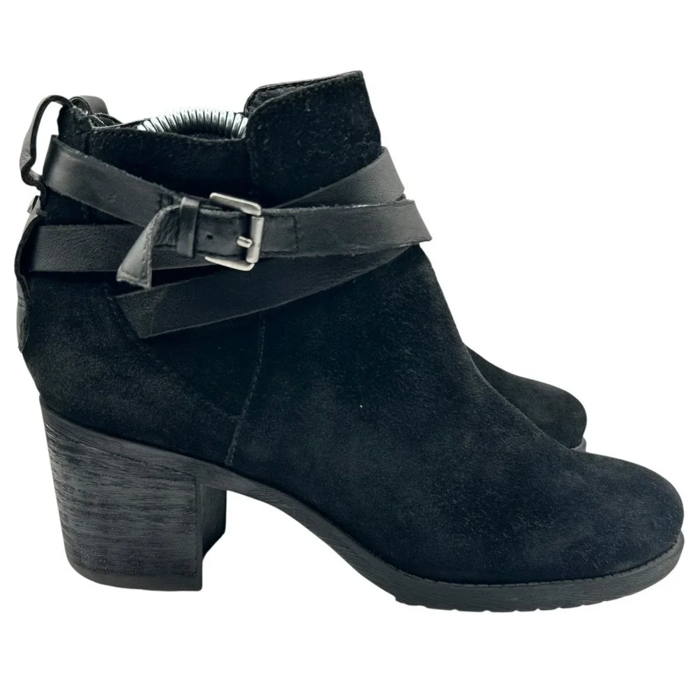 Sam Edelman Women's Black Suede Leather Hannah Belted Chelsea Bootie Size 7.5